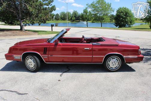 RED 1984 Dodge 600