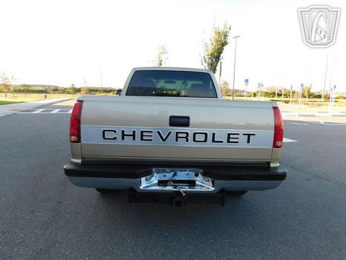 1988 Chevrolet Pickup Truck Base