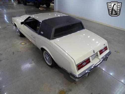 1984 Buick Riviera 