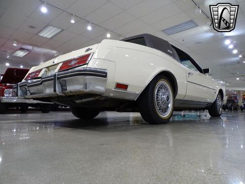 1984 Buick Riviera 