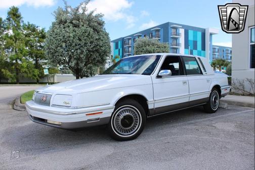 1993 Chrysler New Yorker