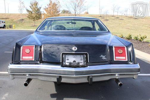 1977 Pontiac Grand Prix Base