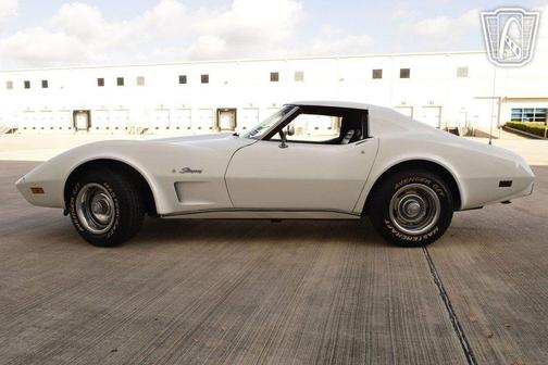 1975 Chevrolet Corvette Base