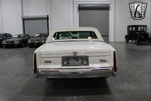 1992 Cadillac DeVille Base