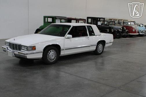1992 Cadillac DeVille Base