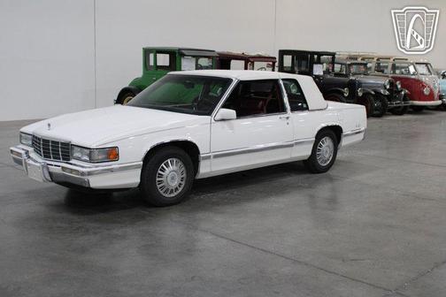 1992 Cadillac DeVille Base