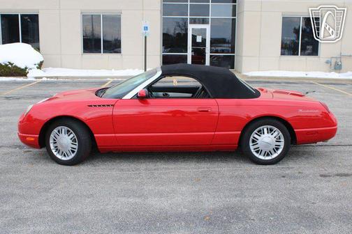 2002 Ford Thunderbird Base