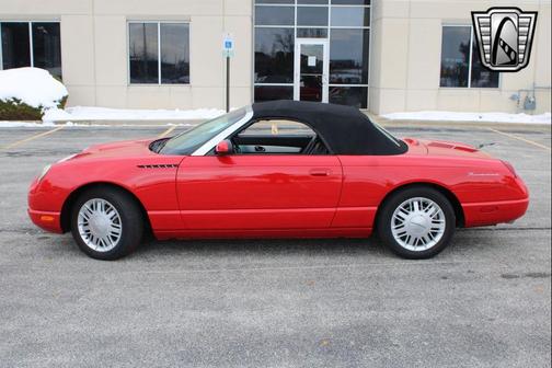 2002 Ford Thunderbird Base