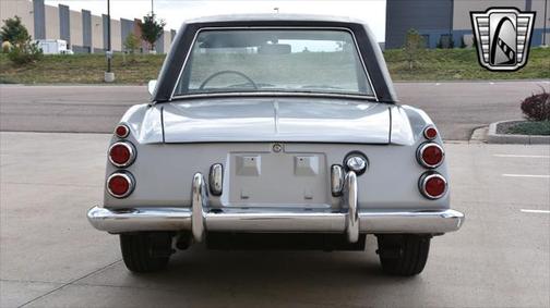 Photo 4 of 99 of 1969 Datsun 1600 Roadster