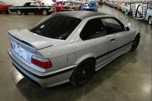 1997 BMW M3 Base