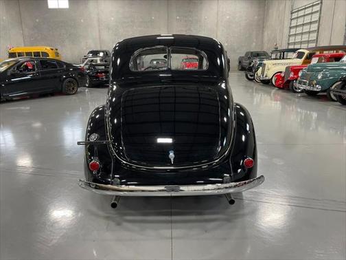 1937 Ford Model 78 Base