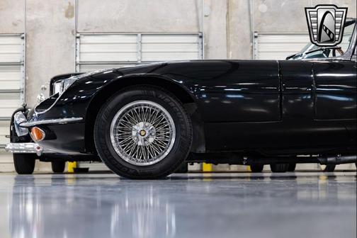 1970 Jaguar E-Type 