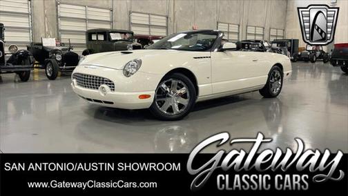 2003 Ford Thunderbird