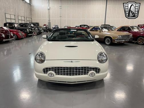 2003 Ford Thunderbird