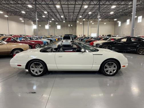 2003 Ford Thunderbird