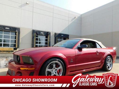 2005 Ford Mustang GT Premium