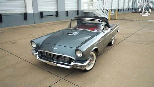 1957 Ford Thunderbird Base
