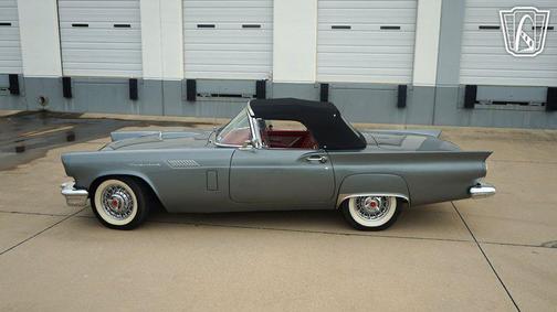 1957 Ford Thunderbird Base