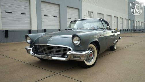 1957 Ford Thunderbird Base