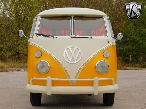 1975 Volkswagen Type 2 