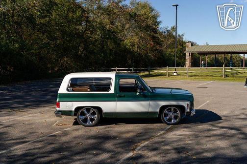 1981 Chevrolet C10/K10 Base