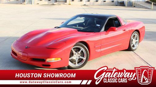 RED 2002 Chevrolet Corvette Base