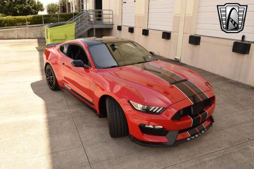 2017 Ford Shelby GT350 Base