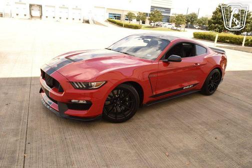 2017 Ford Shelby GT350 Base