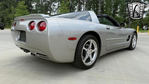 2002 Chevrolet Corvette Base