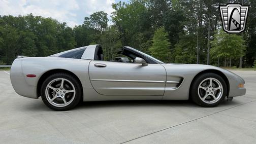 2002 Chevrolet Corvette Base