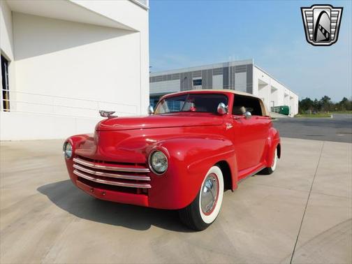 1947 Ford Deluxe Base