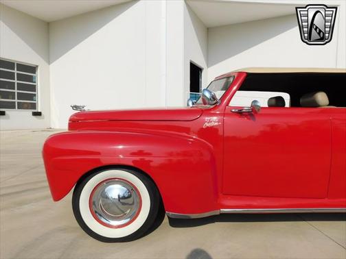 1947 Ford Deluxe Base