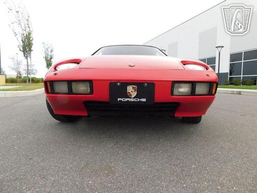 1981 Porsche 928 