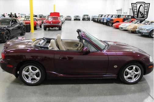2000 Mazda MX-5 Miata