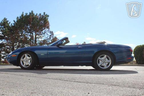 1998 Jaguar XK8 