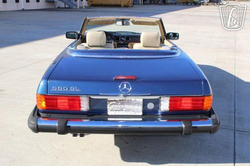 1989 Mercedes-Benz 560SL 