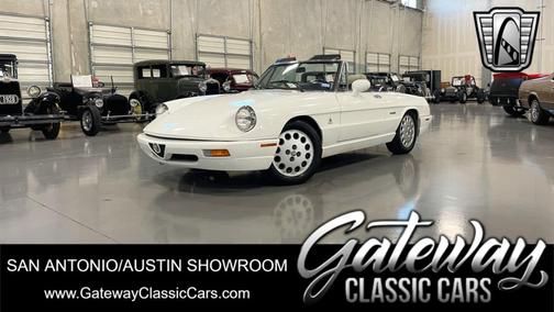 1991 Alfa Romeo Spider 