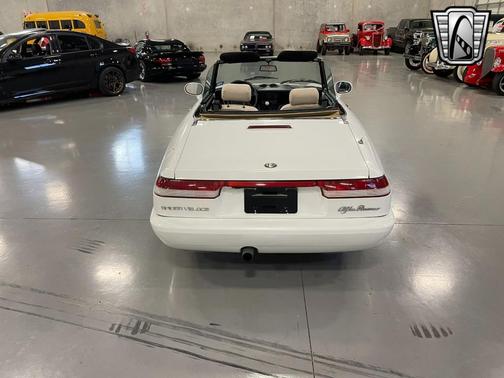 1991 Alfa Romeo Spider 