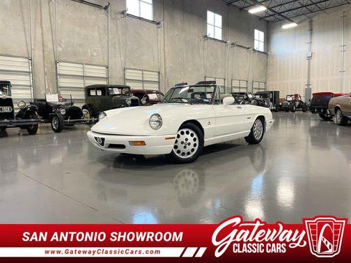1991 Alfa Romeo Spider 