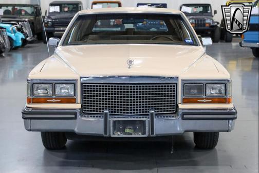 1988 Cadillac Brougham 
