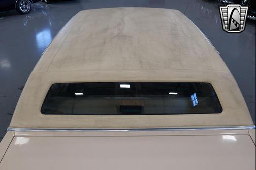 1988 Cadillac Brougham 