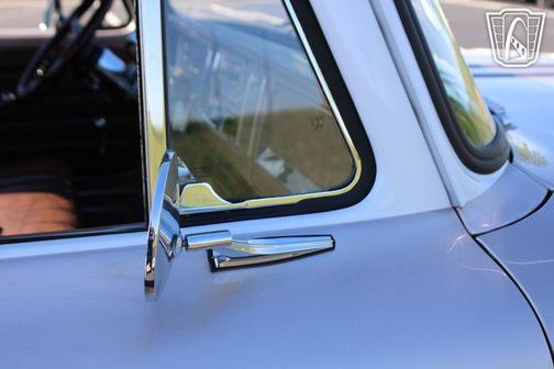 Champagne 1965 Chevrolet C10/K10 Base