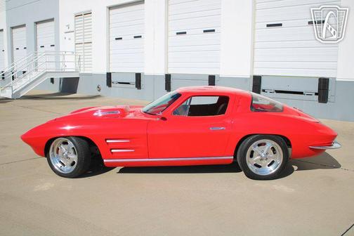 1963 Chevrolet Corvette Base