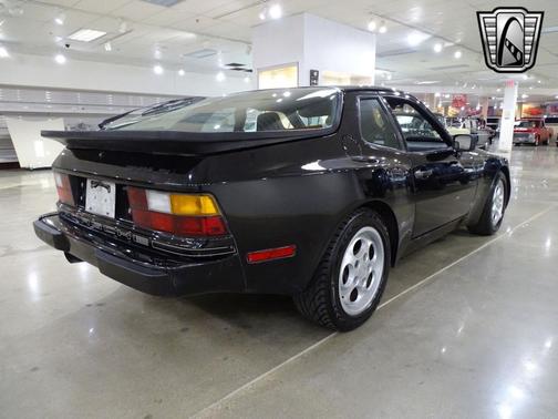 1987 Porsche 944 S