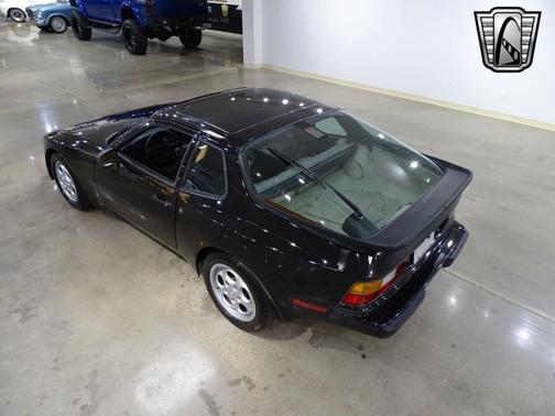 1987 Porsche 944 S