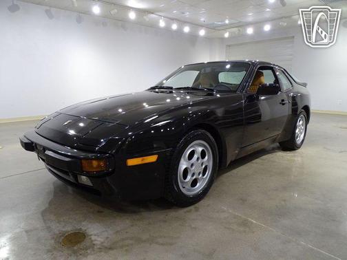 1987 Porsche 944 S