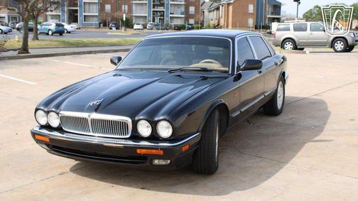 1995 Jaguar XJ6 