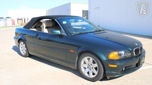GREEN 2001 BMW 325 Ci