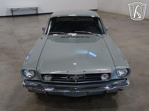 1965 Ford Mustang GT