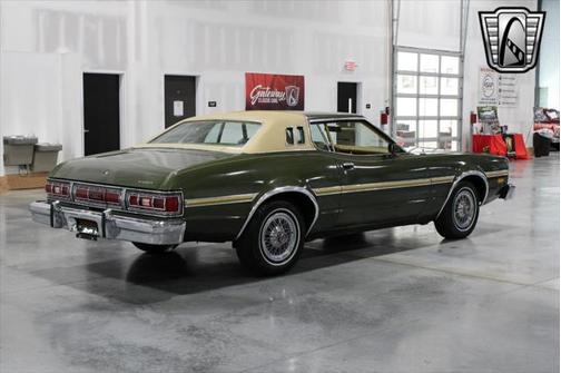 1976 Ford Torino 